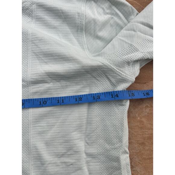 Lululemon Shirt Womens 6 Green Swiftly Tech Long-Sleeve Crewneck Yoga Athletic - Picture 4 of 4